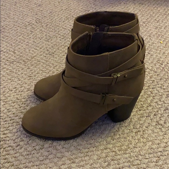 short fall boots